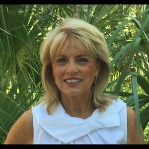 Meet your Posher, Cathie